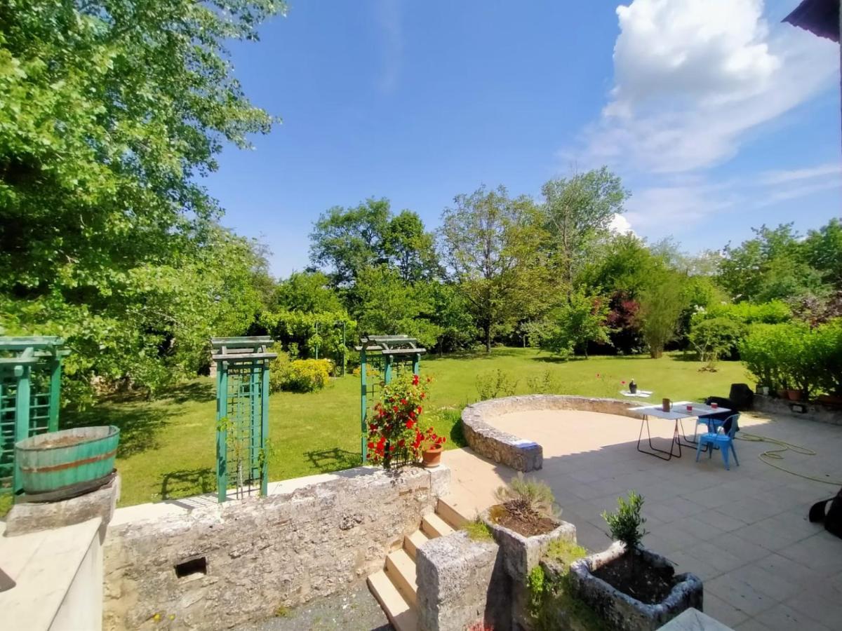Grande Villa Au Coeur De La Dordogne Paussac-et-Saint-Vivien Zewnętrze zdjęcie
