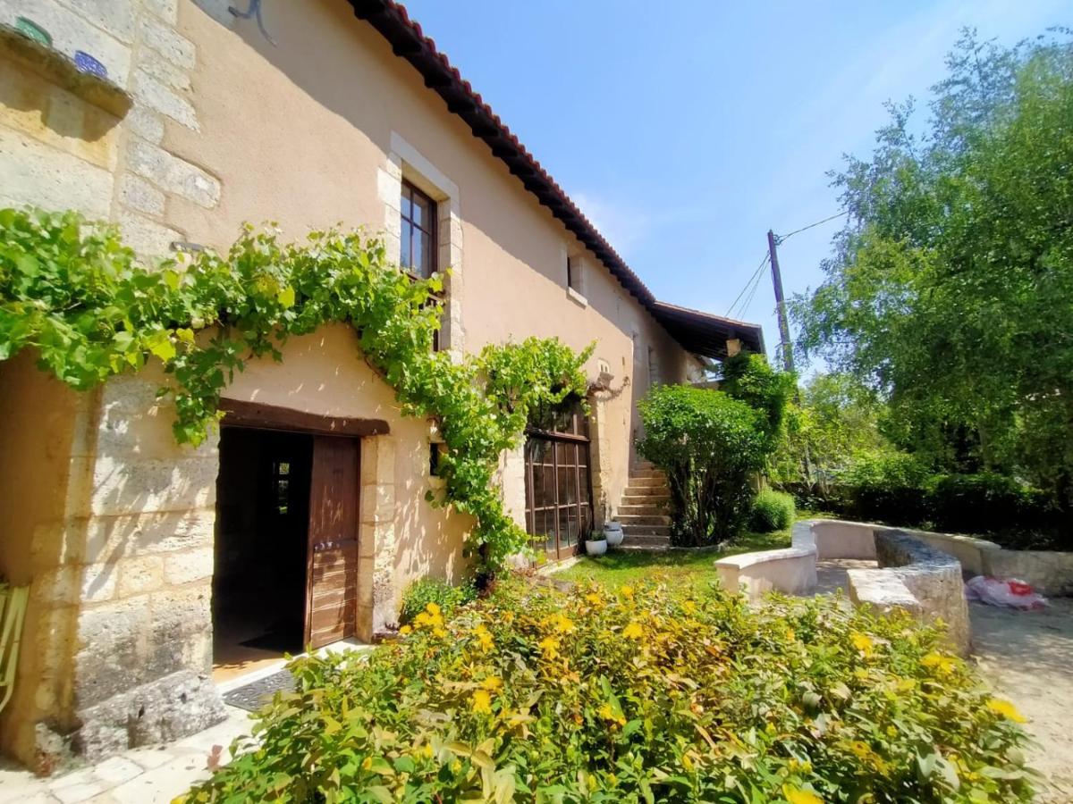 Grande Villa Au Coeur De La Dordogne Paussac-et-Saint-Vivien Zewnętrze zdjęcie